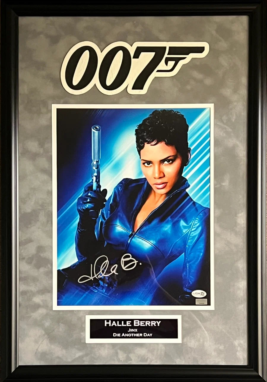 Halle Berry Signed Suede Framed 11x14 007 James Bond Jinx Photo - JSA