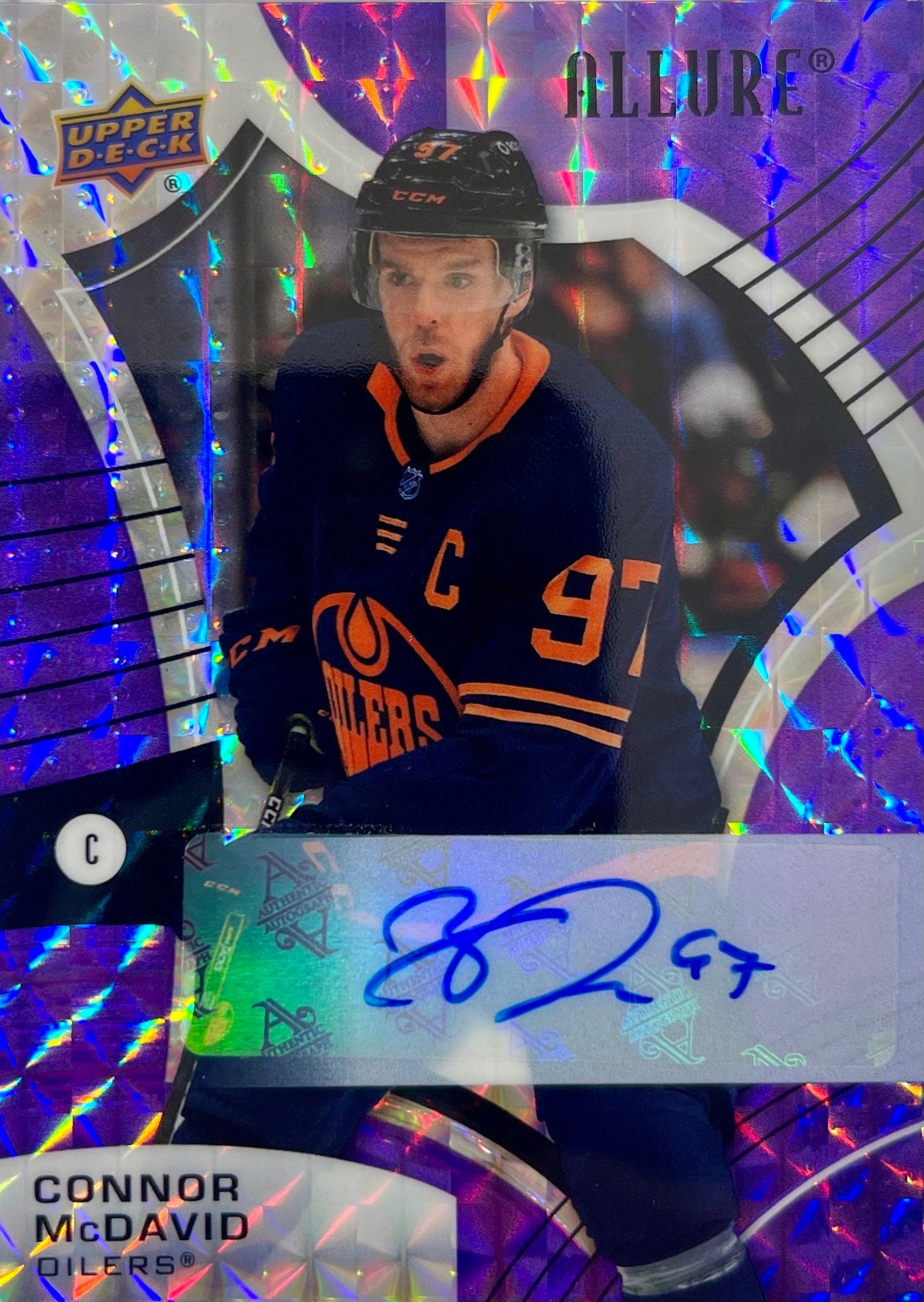 Connor McDavid autographed 2022 Upper Deck 1/10 #97 card NHL Edmonton Oilers