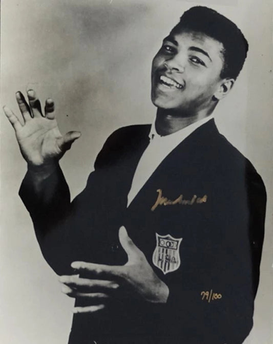 Muhammad Ali Signed 11x14 Photo - PSA/DNA