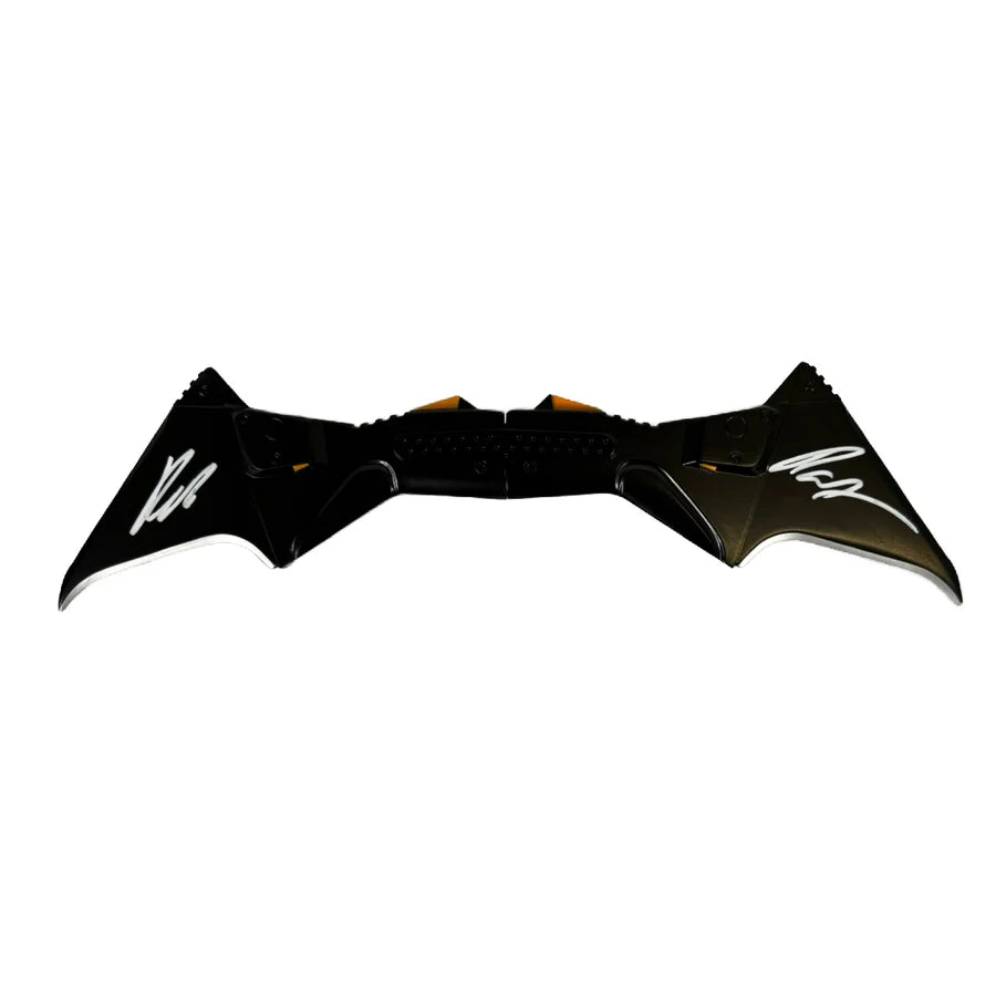 Robert Pattinson Signed Limited Batman Batarang - JSA