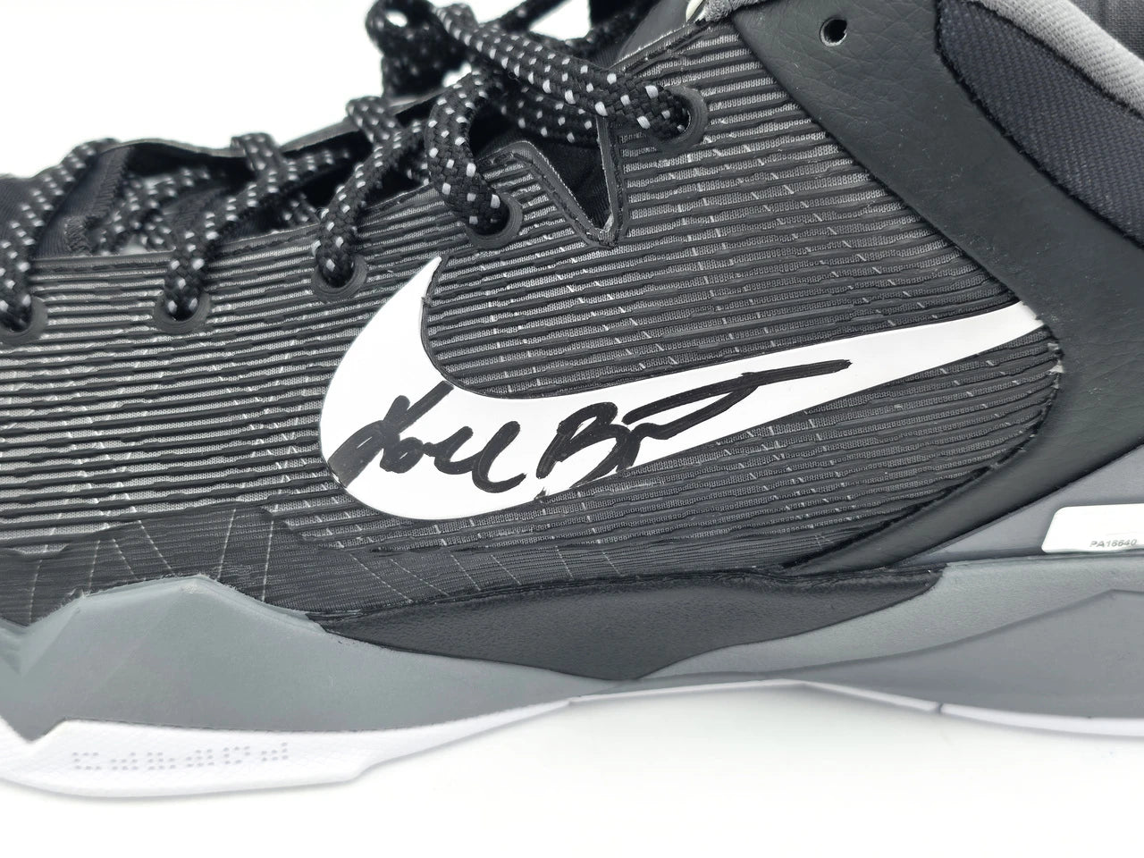 Kobe Bryant Signed Nike Kobe VII Shoes (Dual Signed) #4/8 - Panini Holo